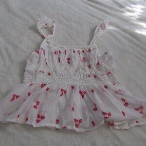 Free People White/Red Sleeveless Shirt  Size Medium  USED
